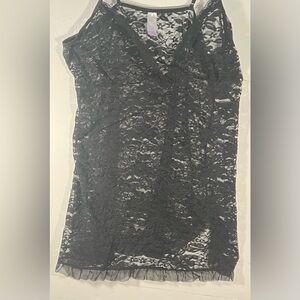 SECRET TREASURES BLACK LACE TOP SIZE XL